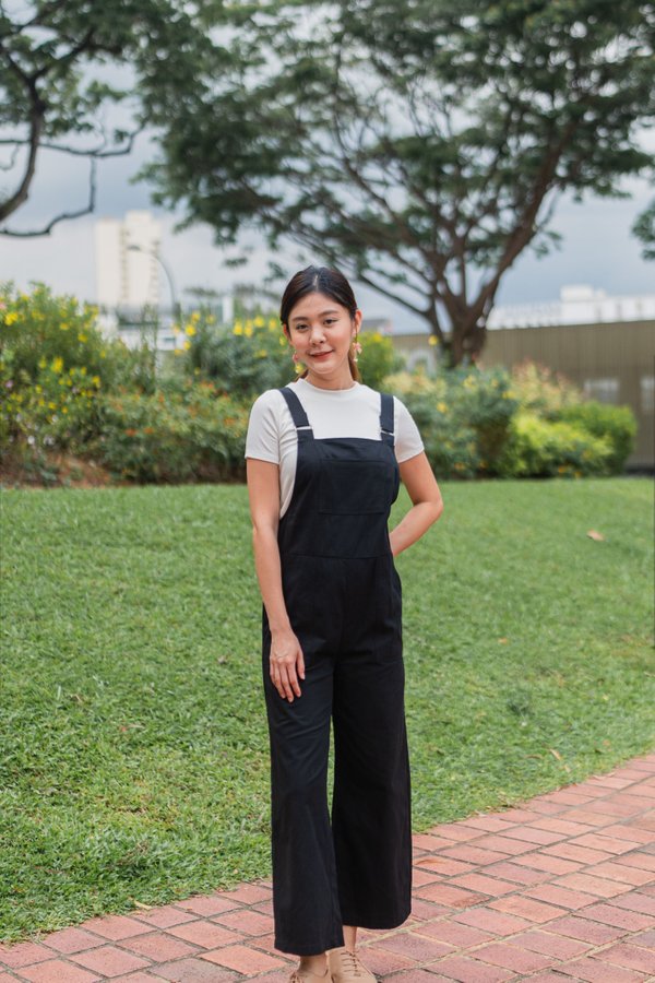 Emerson Dungaree Jumpsuit In Black