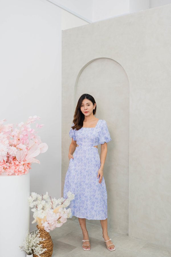 Merdith Premium Emboss Floral Dress In Lilac Blue