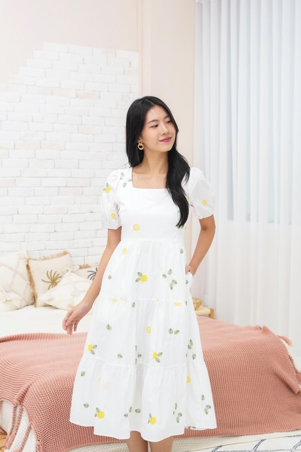 Kelsie Embroidery Tier Dress In White