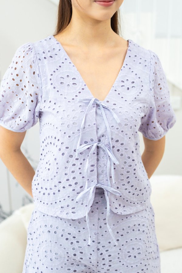 Clarice Eyelet Ribbon 2 Way Top In Lavender