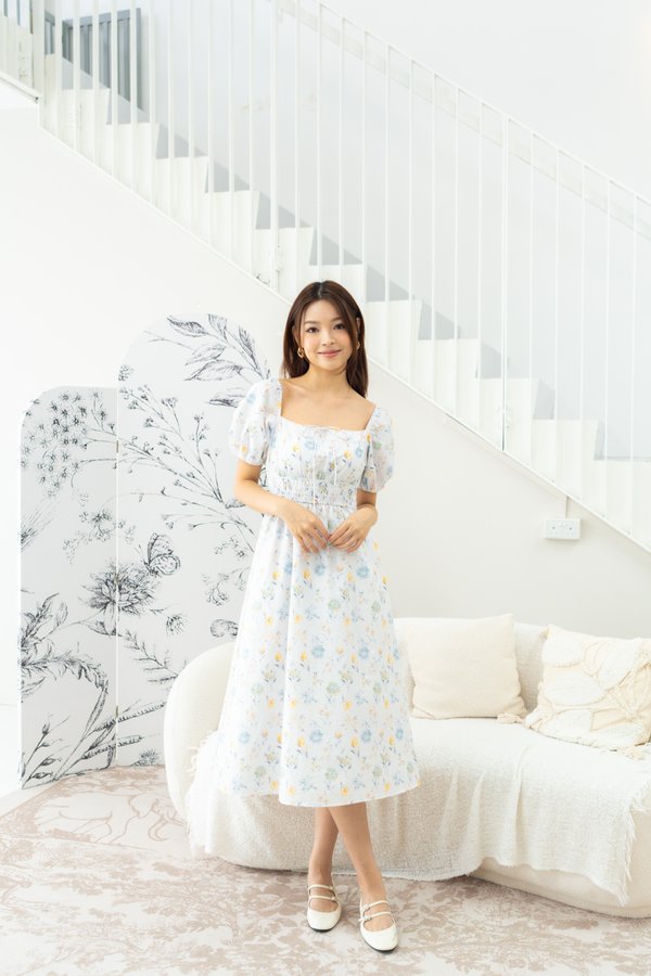 Rosella Sleeve Waist Dress In Blue Floral