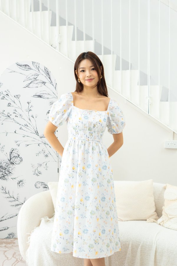 Rosella Sleeve Waist Dress In Blue Floral