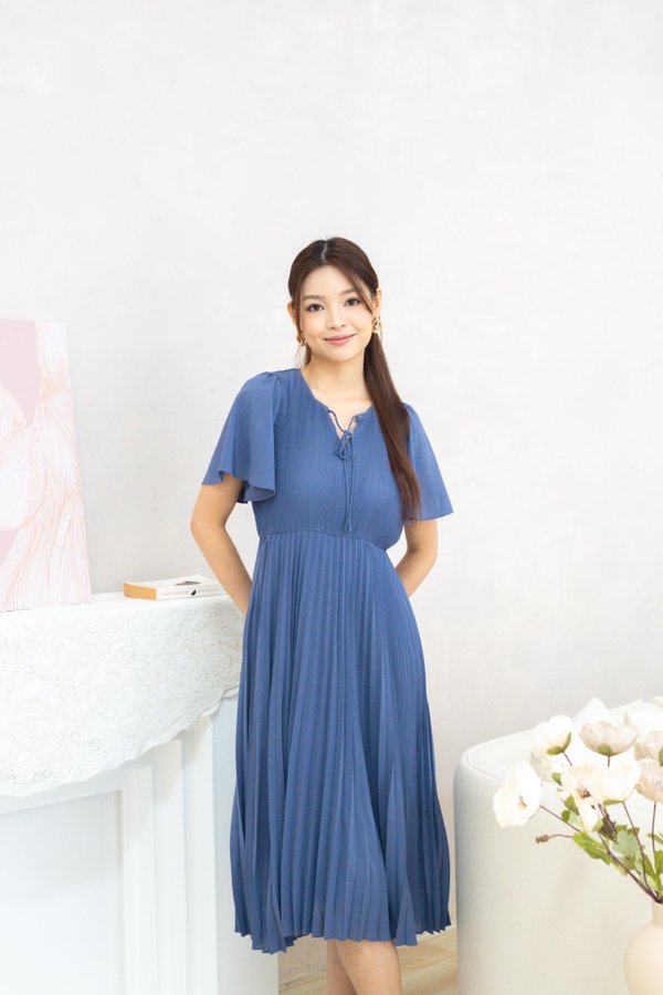 Faith Pleated Flutter Sleeve Dress In Blue