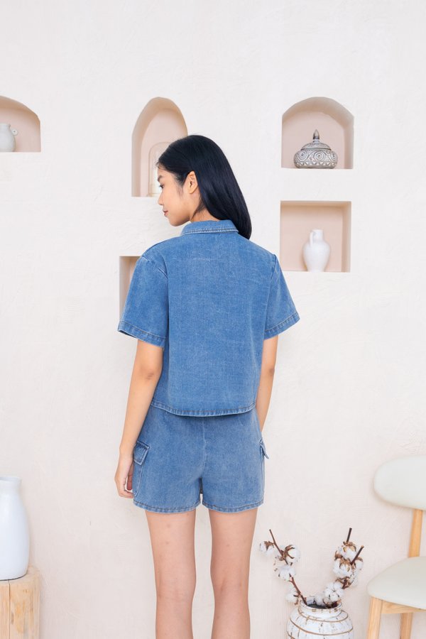 Wendy Denim Cargo Skorts In Dark Wash