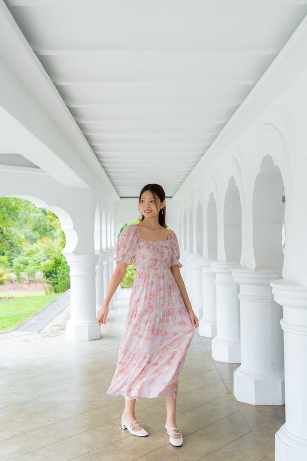 Belinda Floral Smocked Dress In Pink