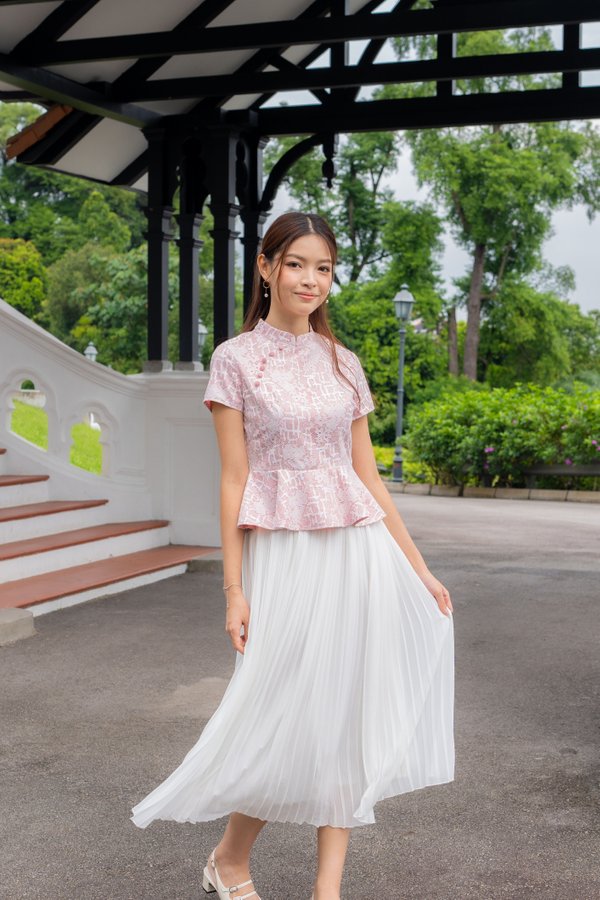 Rosie Lace Cheongsam Top In White/Pink