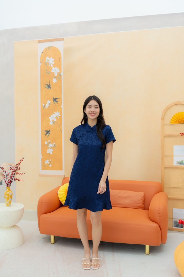 Coraline Oriental Cheong Sam Dress In Navy