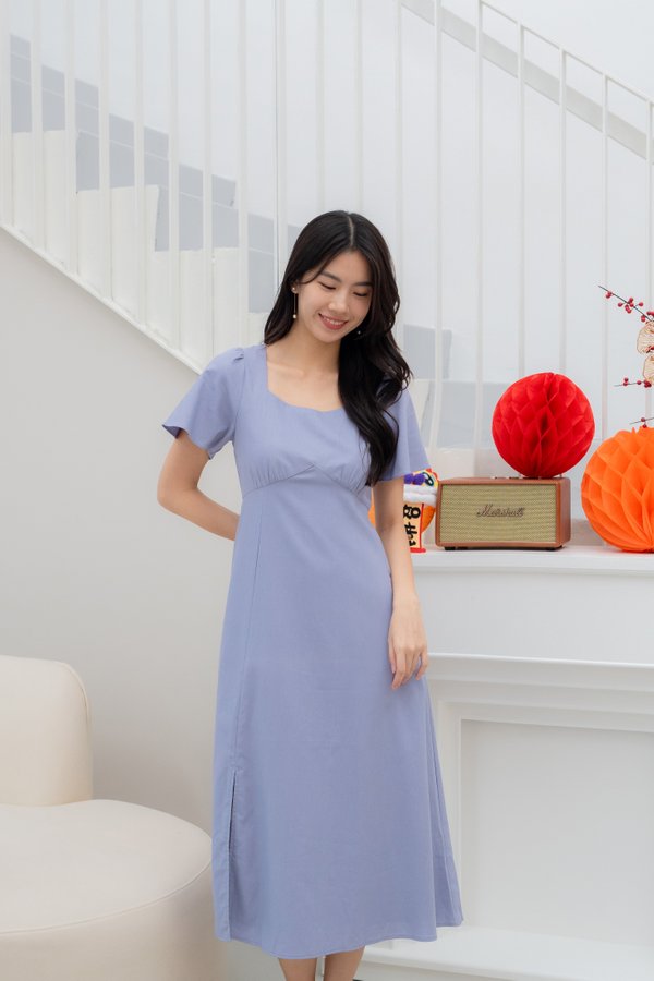 Selena Flutter Sleeve Slit Dress In Periwinkle Blue