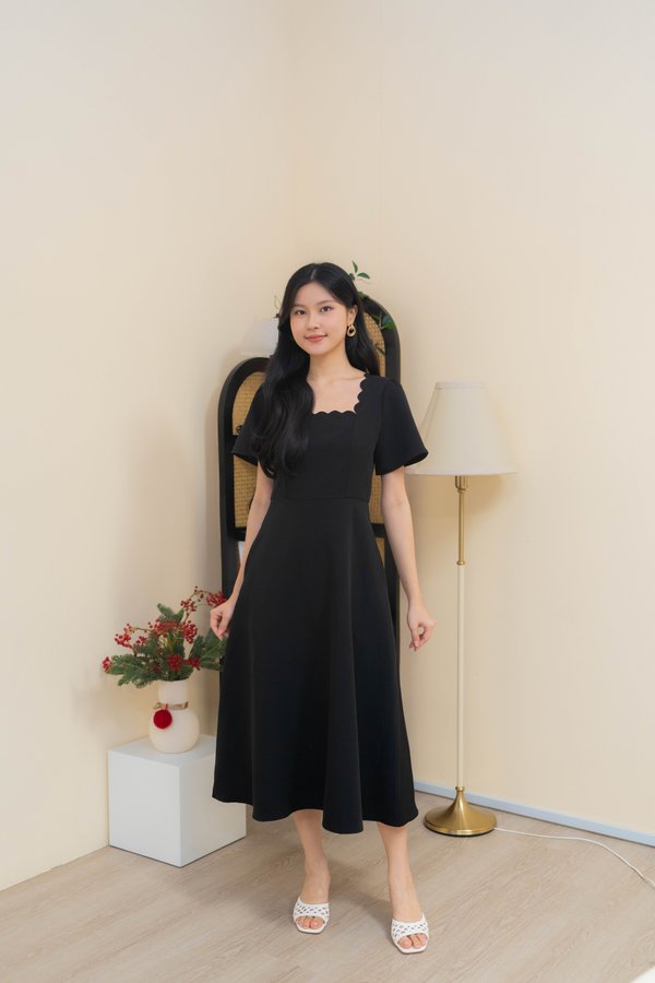 Dahlia Scallop Neckline Dress In Black