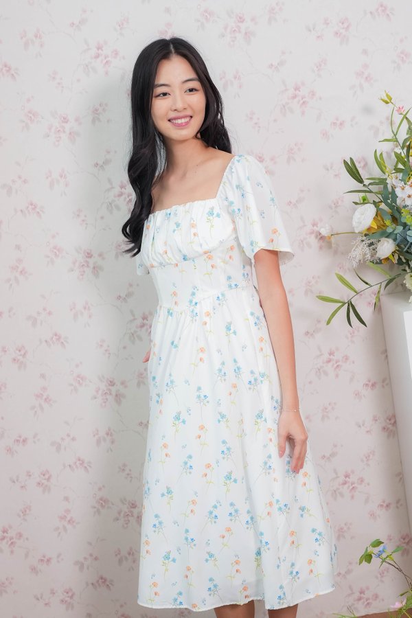 Winnie Floral Flutter Sleeves Dress In White