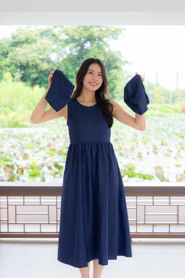 Seraphine Detachable Sleeves Lace Dress In Navy