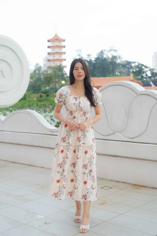 Isabelle Sleeves Waist Dress In White Floral