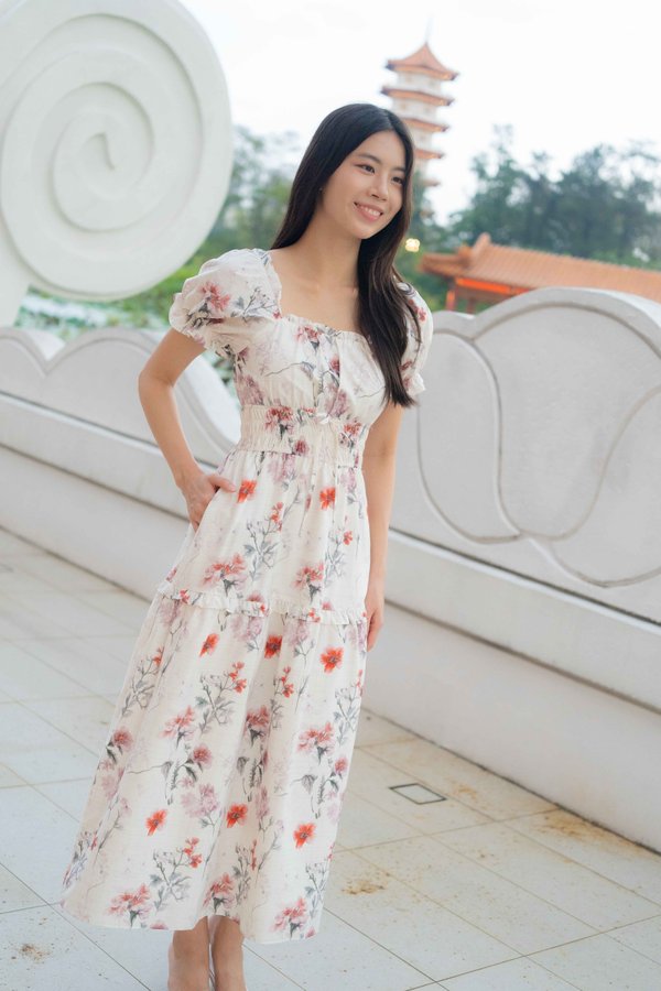 Isabelle Sleeves Waist Dress In White Floral