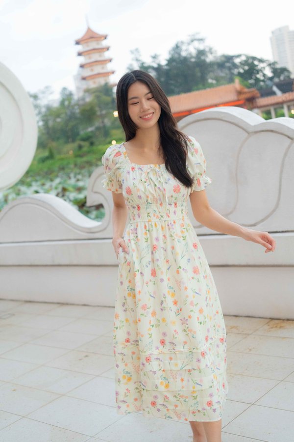 Juliana Frill Sleeves Waist Dress In Cream Floral