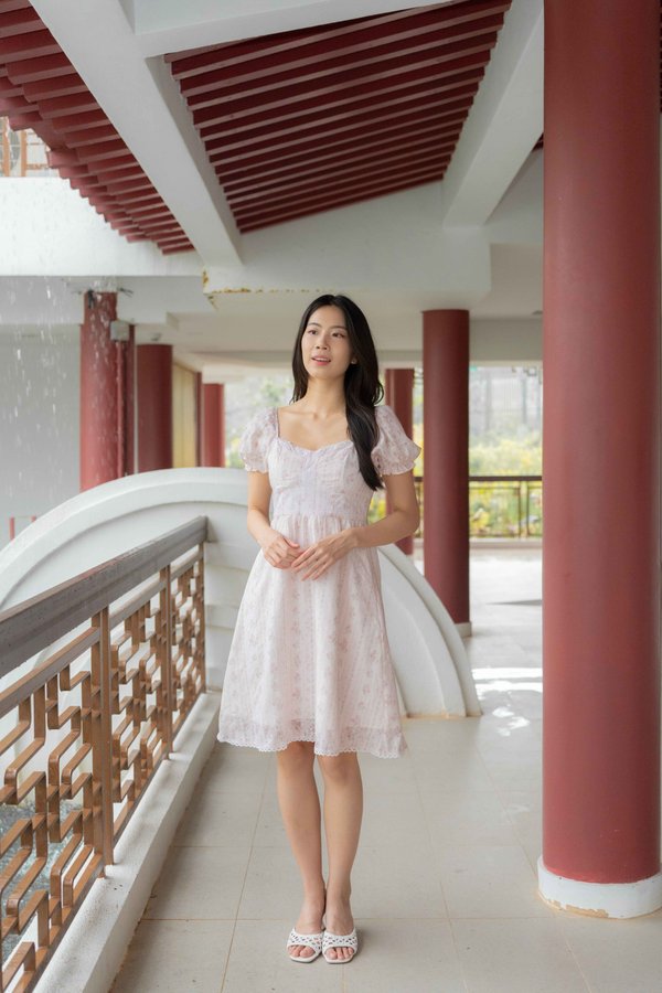 Rosette Floral Prints Dress In Pink