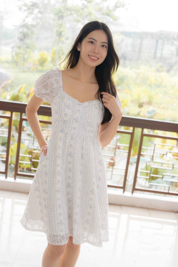 Rosette Floral Prints Dress In Lavender