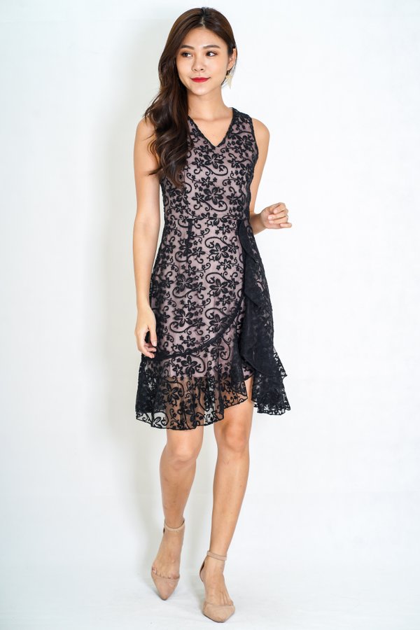 Kye Organza Embroidery Dress In Black 