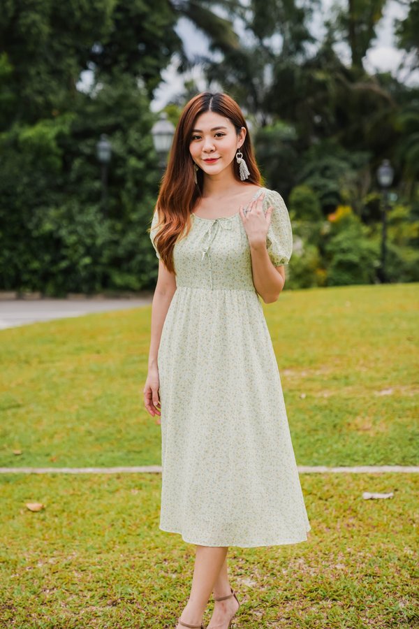 Veronica Floral Midi Dress In Sage Green